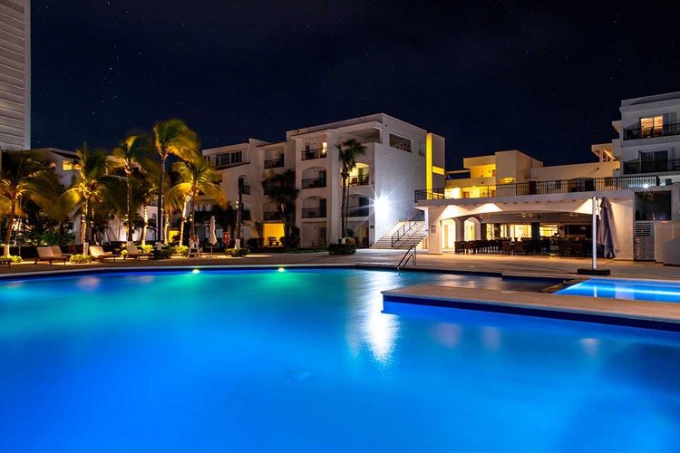 Piscina Beachscape Kin Ha Villas & Suites Cancún